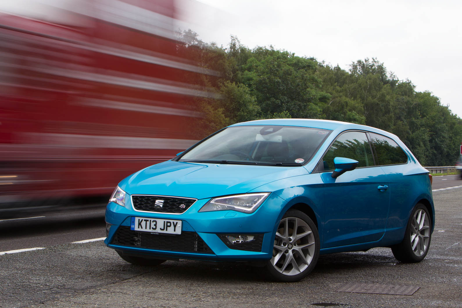 4 star Seat Leon SC