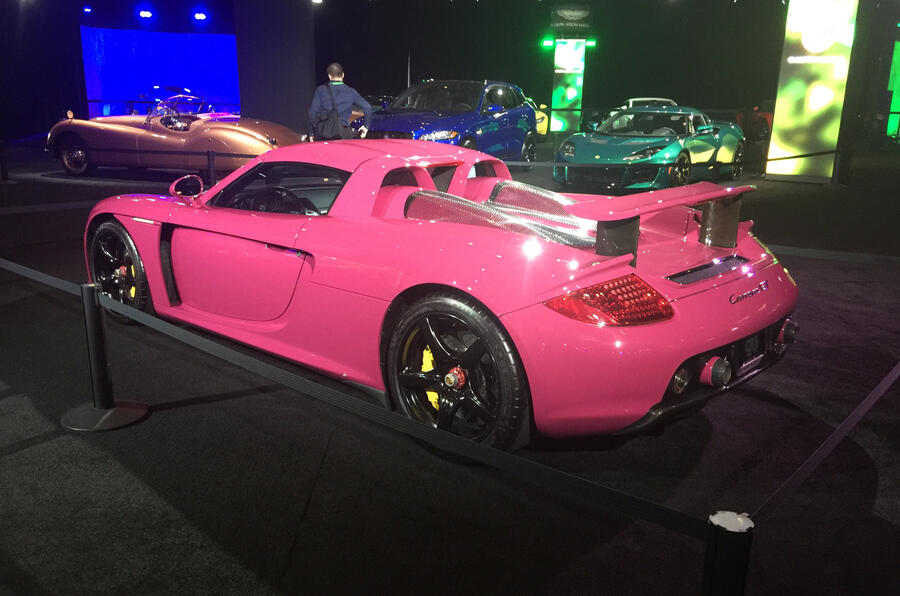 01 Pink porsche