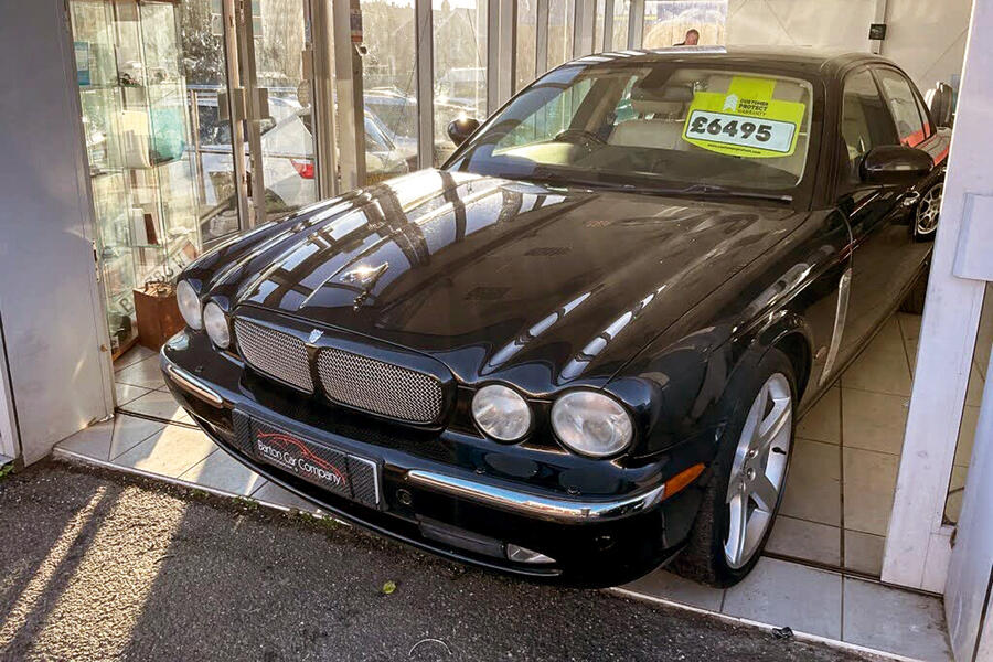 03 Jaguar xj