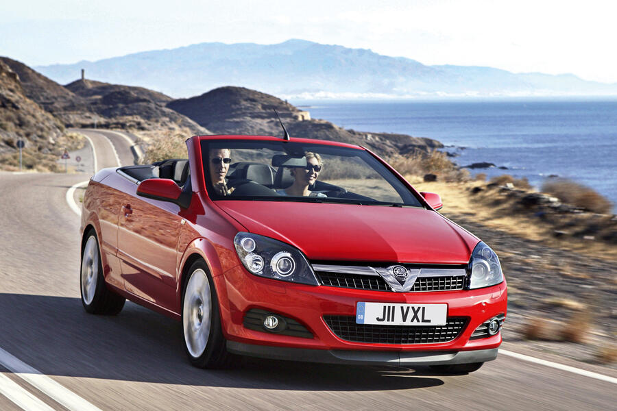 05 Vauxhall astra tintop front
