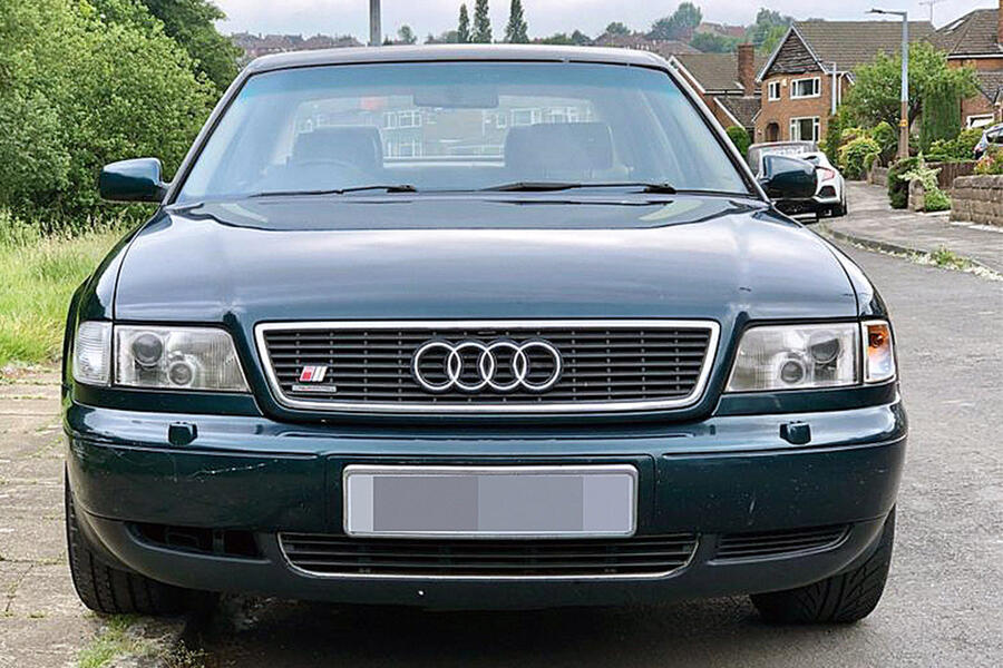 1 Audi a8