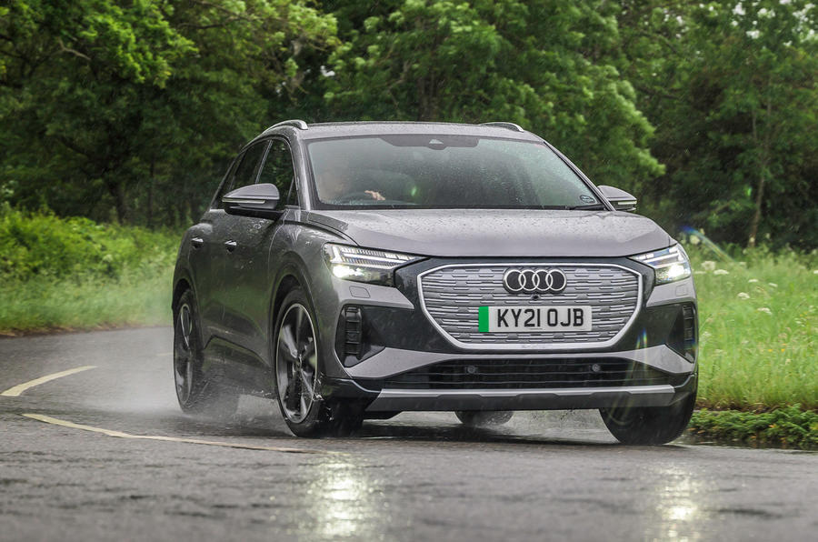 1 Audi q4 e tron 2021 rt hero front 1