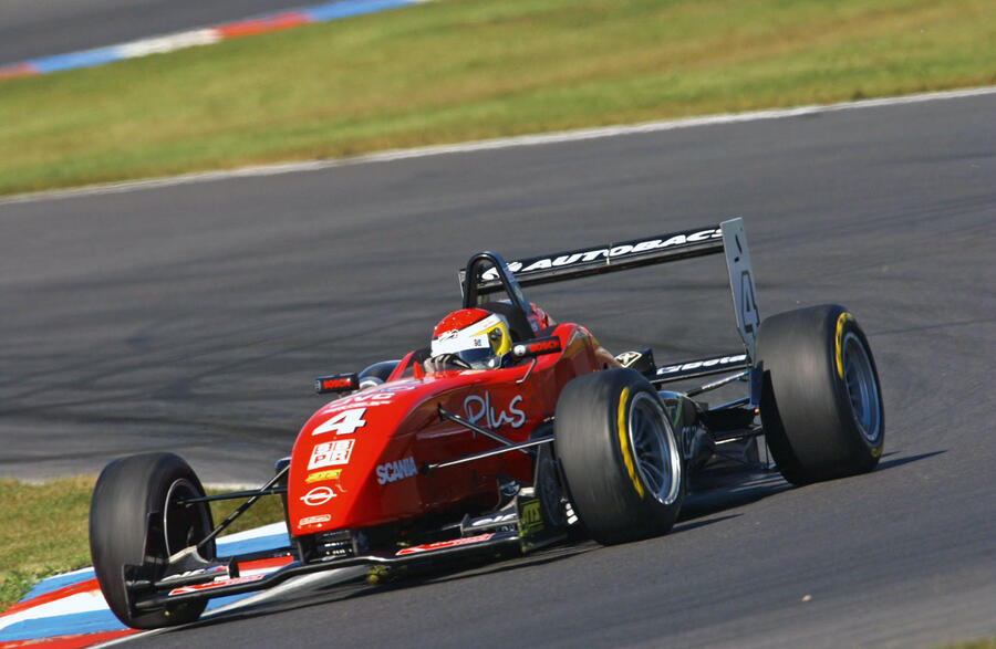 1 Dallara f3 hero front