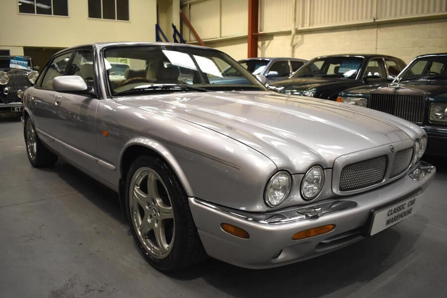1 Jaguar xjr static front
