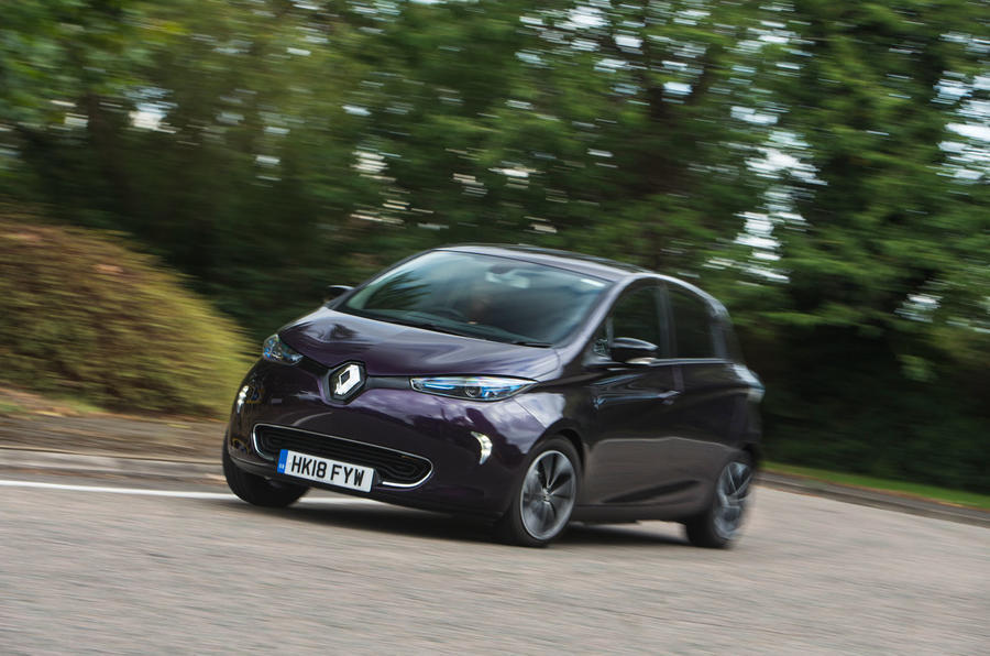 1 Renault zoe r110 2018 fd hero front 1