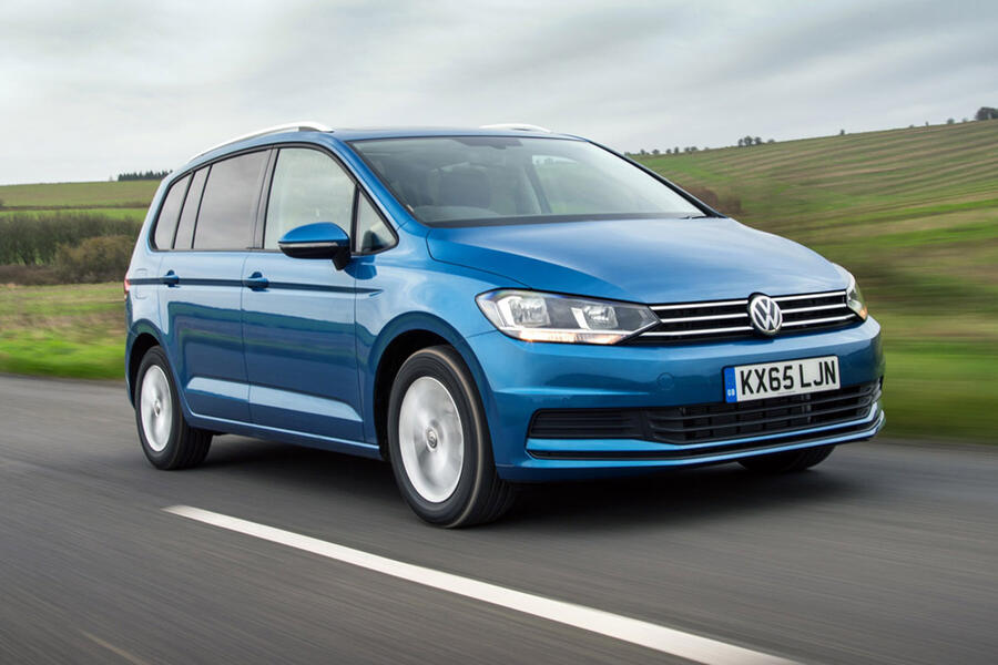 1 Volkswagen touran hero front