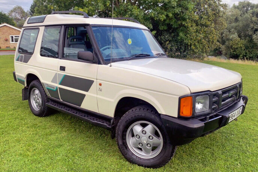14 Land rover discovery
