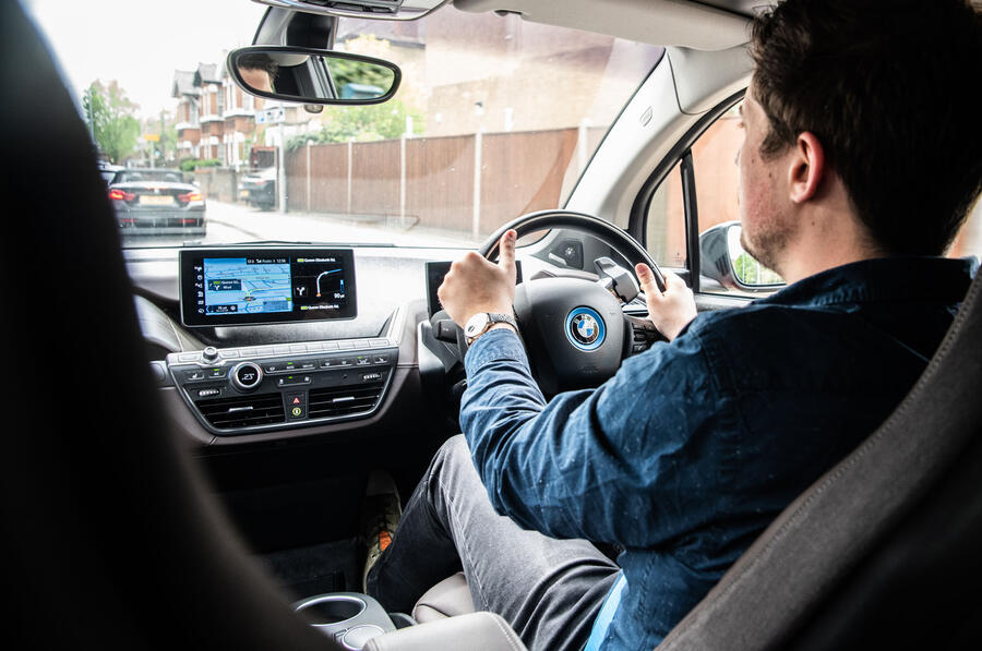 15 Bmw i3s 2019 lt tm driving
