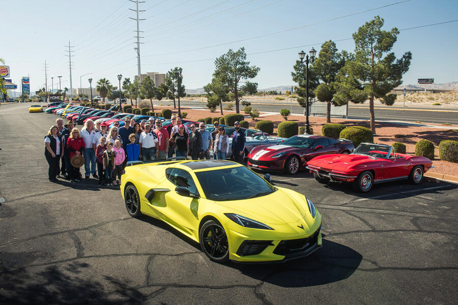 15 Corvettes gathered