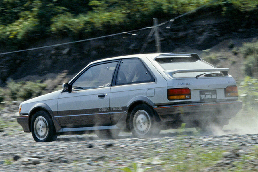 16 Mazda 323 4wd