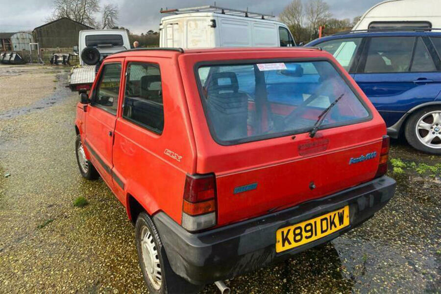 16 Fiat panda