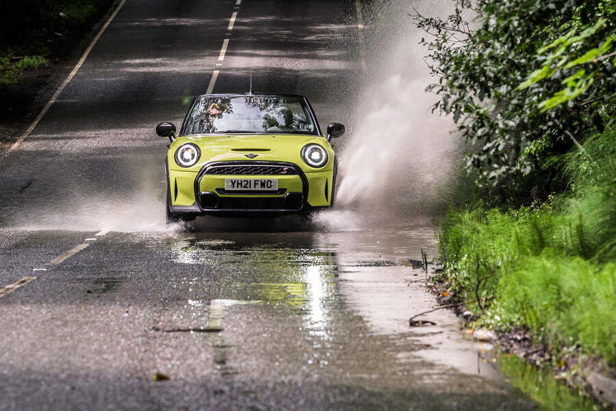 17 Mini convertible 2021 long term splash