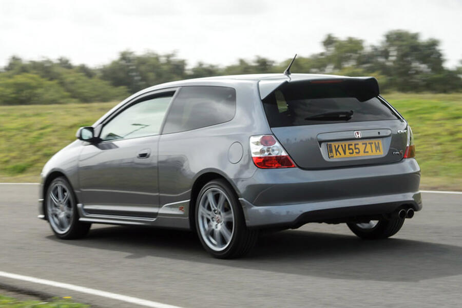 18 114581 25 Years of type r   the 2001 civic type r ep3