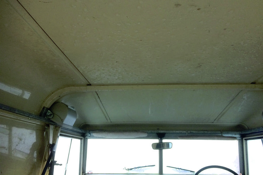 18 Land rover series 3