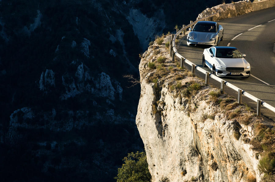 18 Polestar 1 tracking front