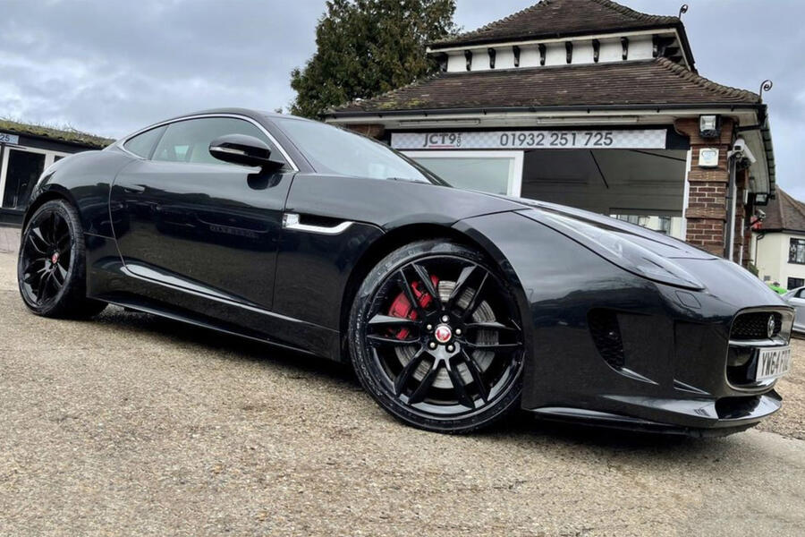 19 Jaguar f type