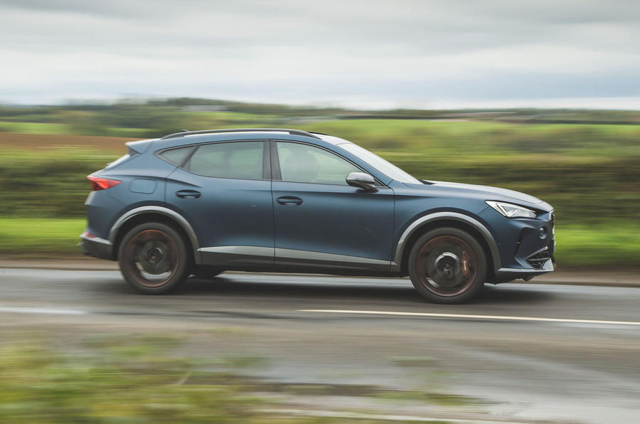 2 Cupra formentor 2020 uk fd hero side 0 0