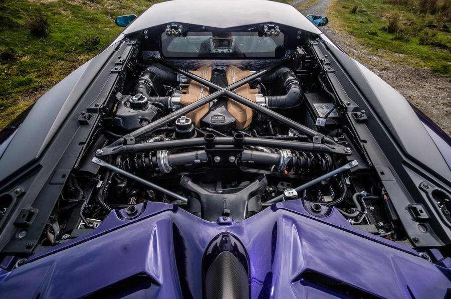 2 Lamborghini aventador svj 2019 engine bay