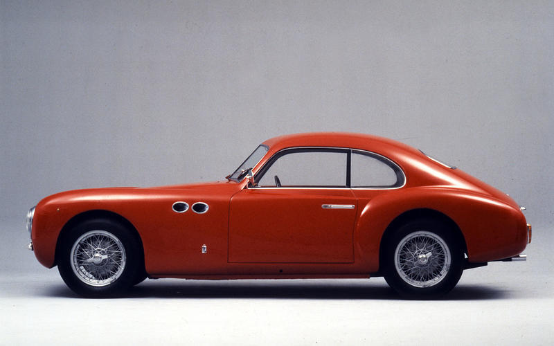 2 Pininfarina cisitalia 202 static side