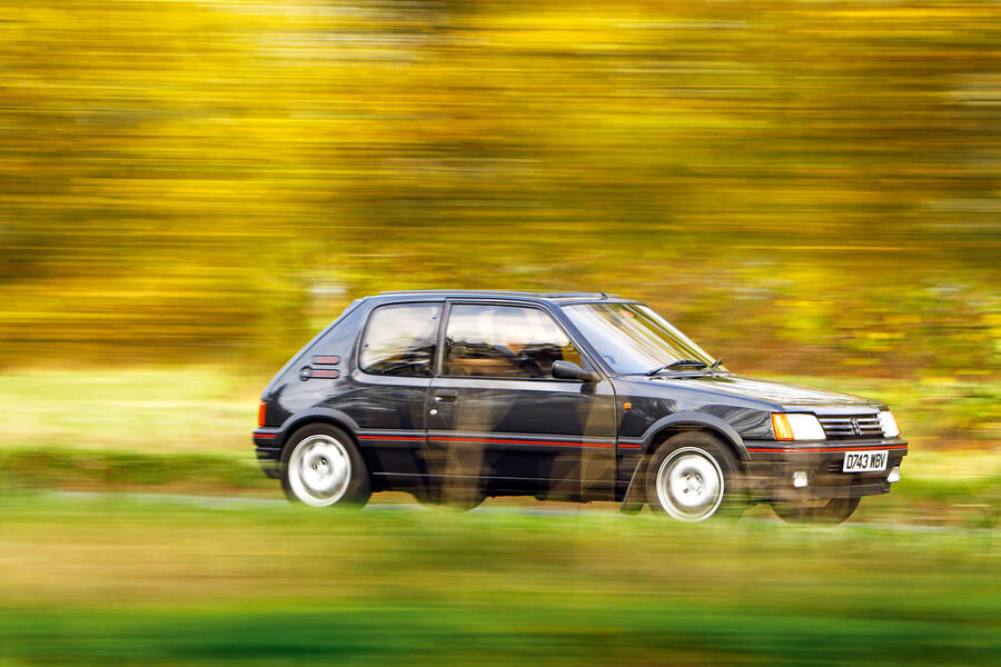 205 Gti aa