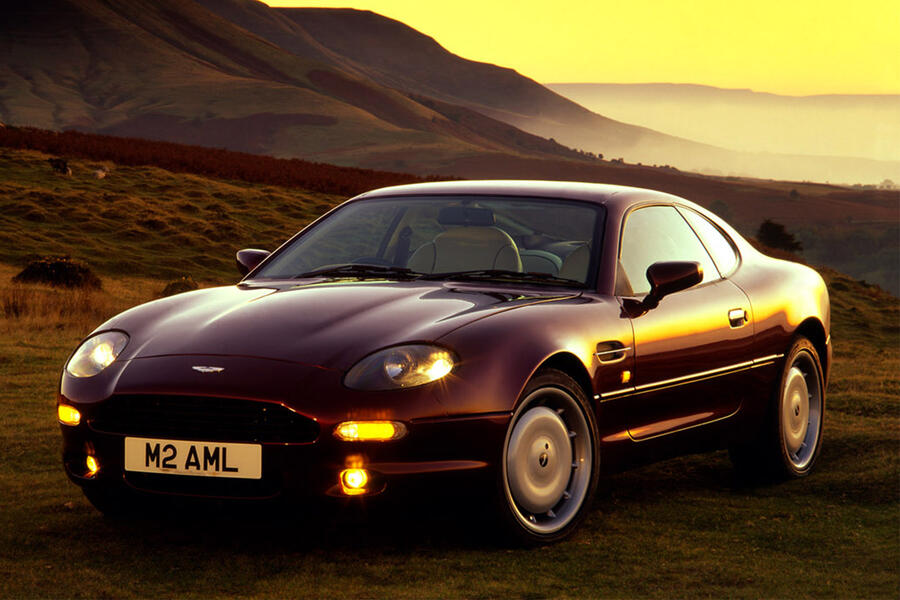 23 Aston martin db7