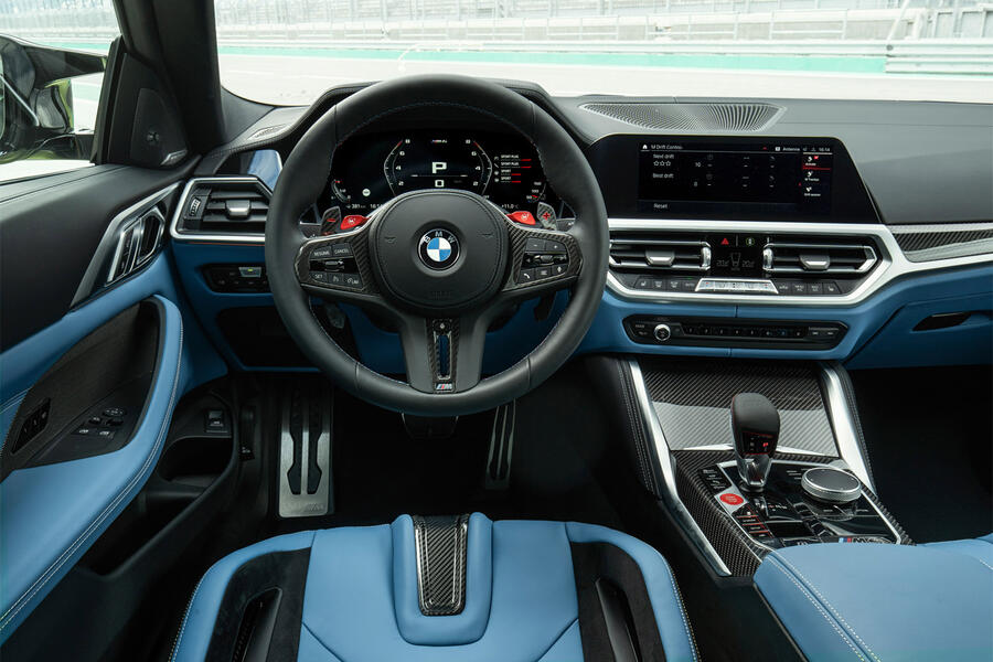 28 Bmw m4 interior
