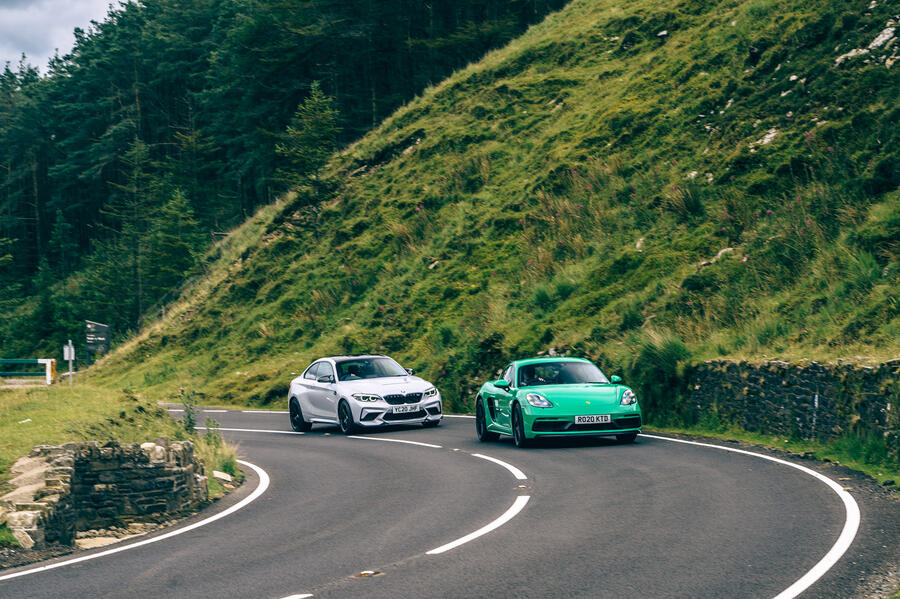 29 Porsche cayman hero front