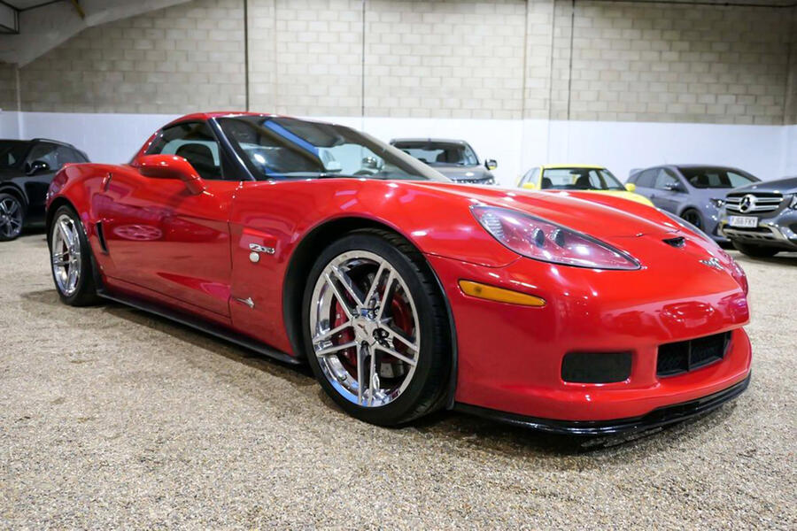 2 Chevrolet corvette z06 stationary front