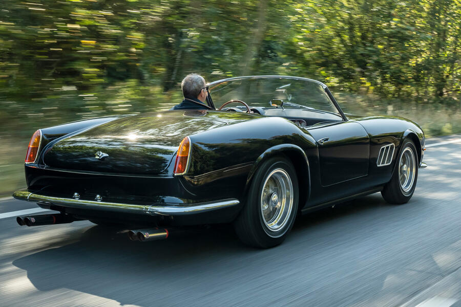 3 Gto california spyder revival 2021 uk fd hero rear