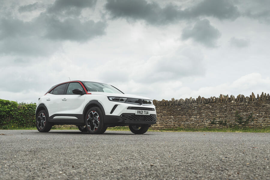 30 Vauxhall mokka 2021 long term sky