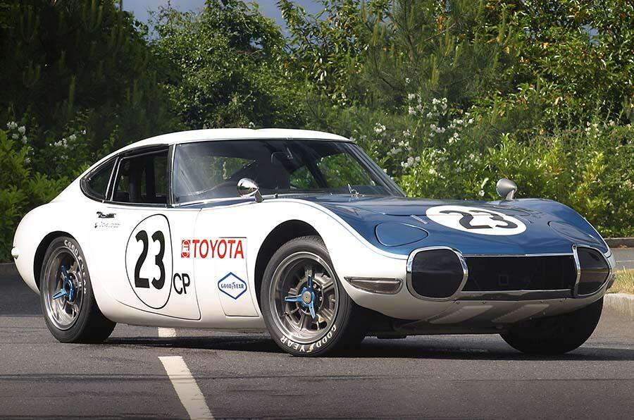 3 1968 Toyota 2000gt