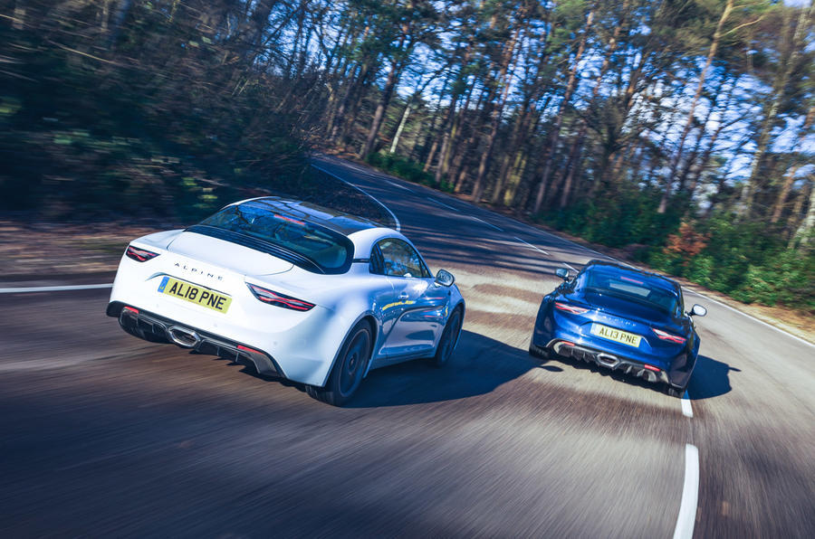 4 Alpine a110 s hero rear 0