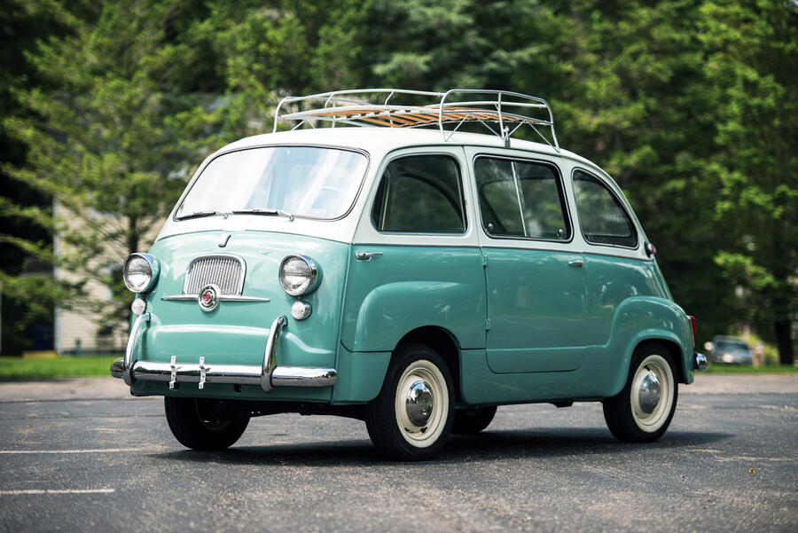 41 1956 Fiat 600 multipla stationary front