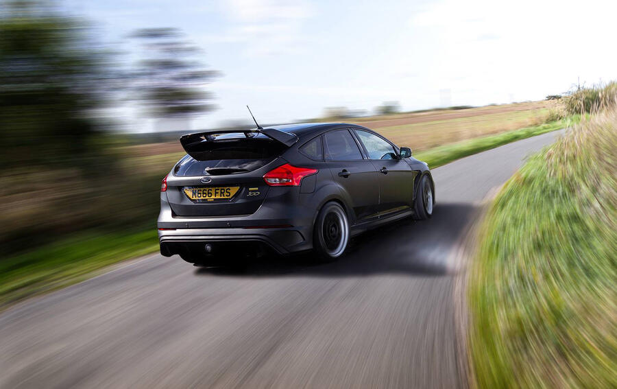 46512110 2461657470518128 4167932372521582592 O