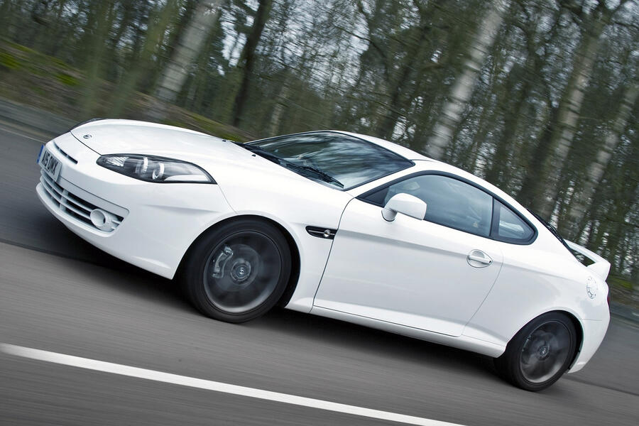 5 Hyundai coupe front