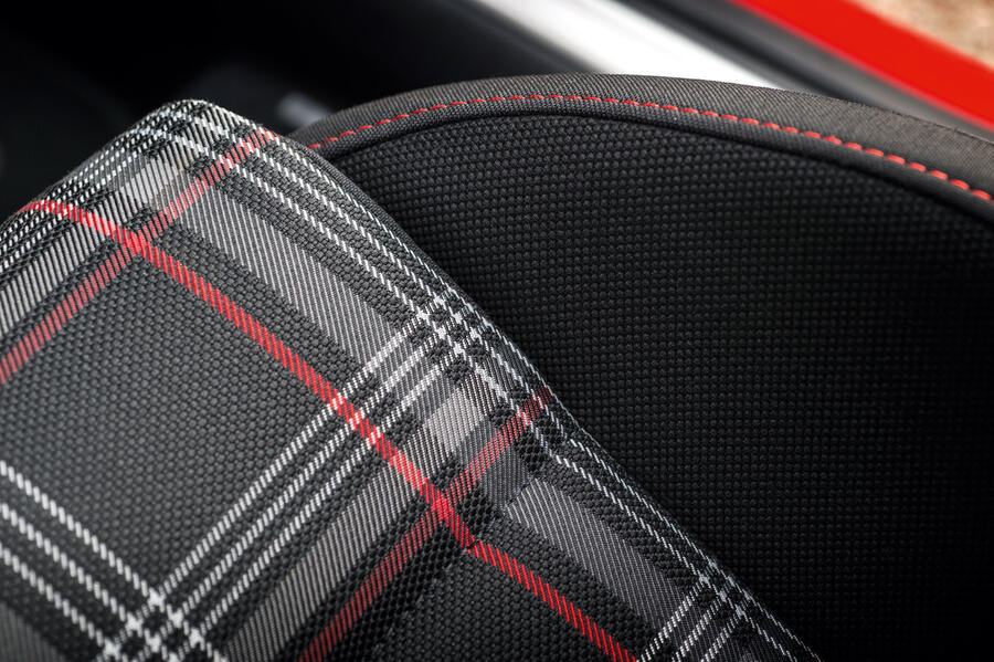 5 Volkswagen gti tartan