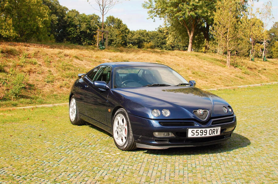 5 Alfa romeo gtv