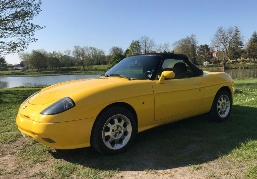 6 Fiat barchetta static front