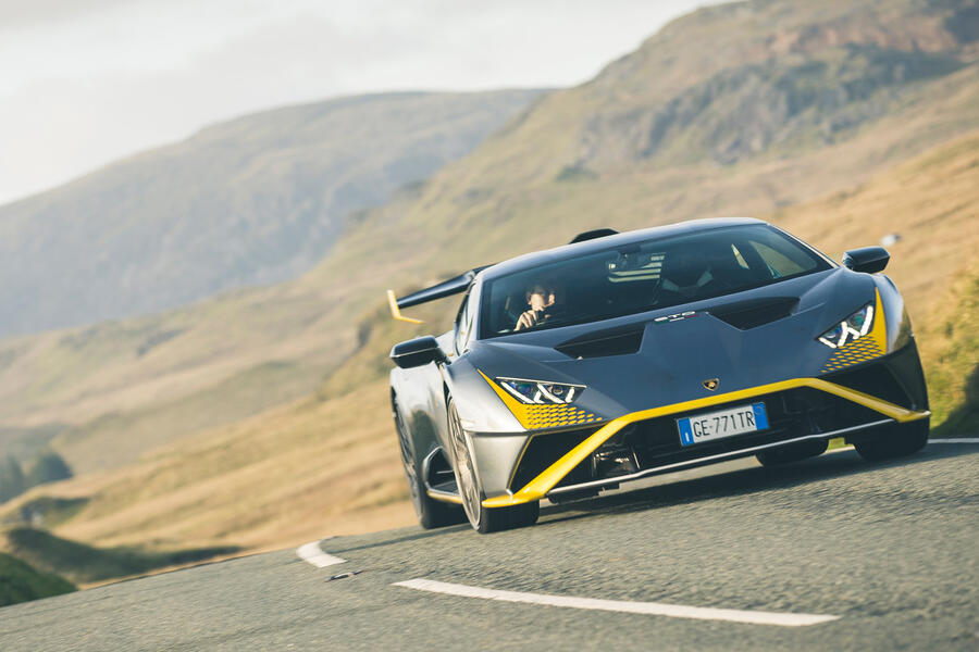 64 Britains best drivers car 2021 lambo road front