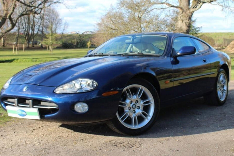 6 Jaguar xk8