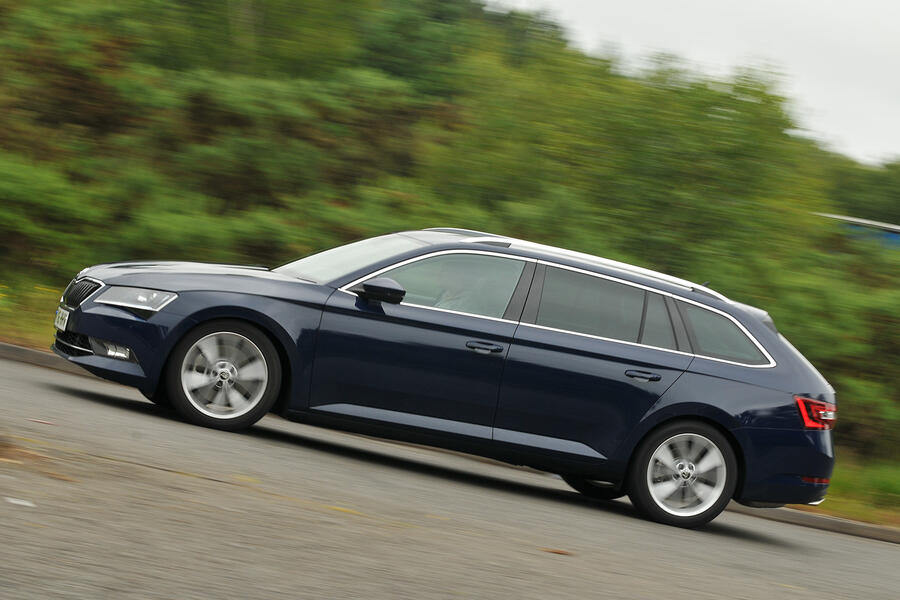 6 Suberb estate 6456