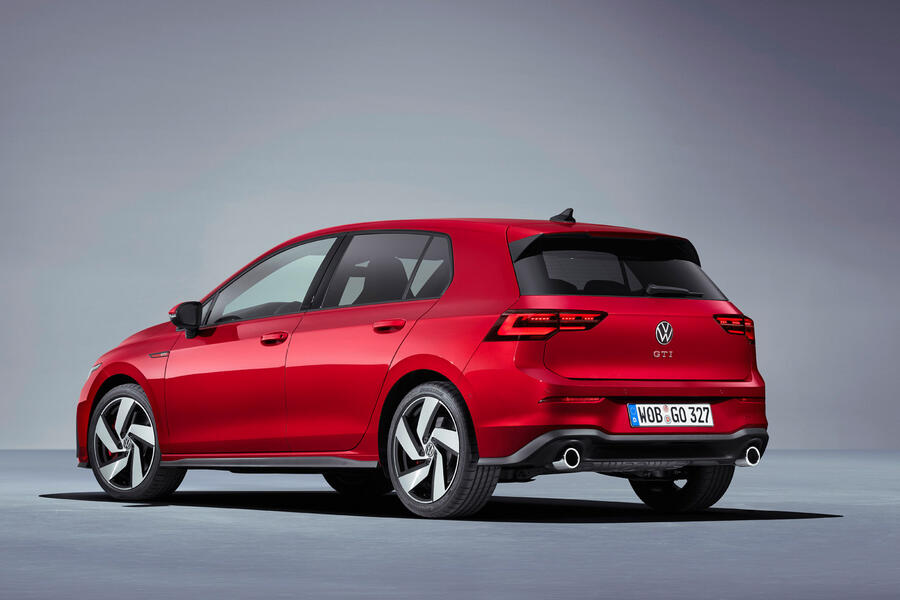 6 Volkswagen golf gti 2020 stationary rear