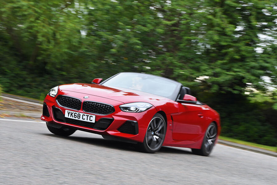7 Bmw z4 2019 lt cornering front