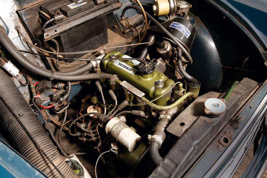 7 Morris minor engine