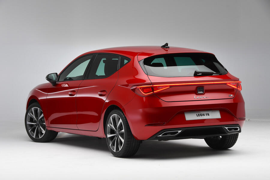8 Seat leon 2020 stationary rear