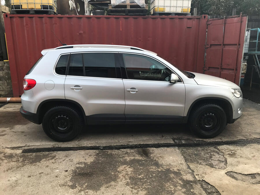 8 Volkswagen tiguan