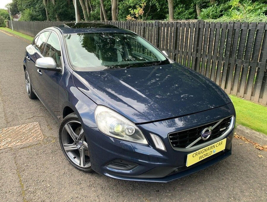 8 Volvo s60 hero front