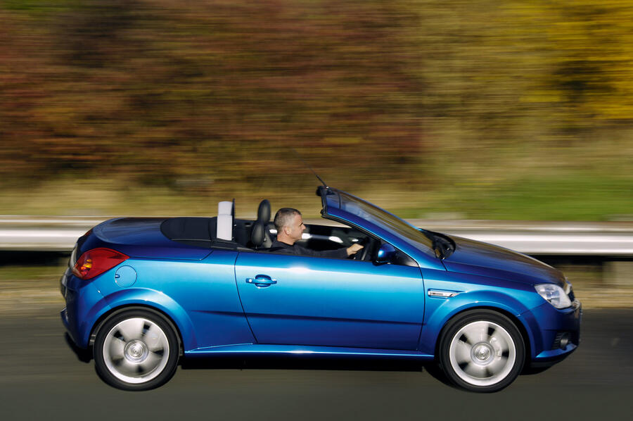 9 Vauxhall tigra