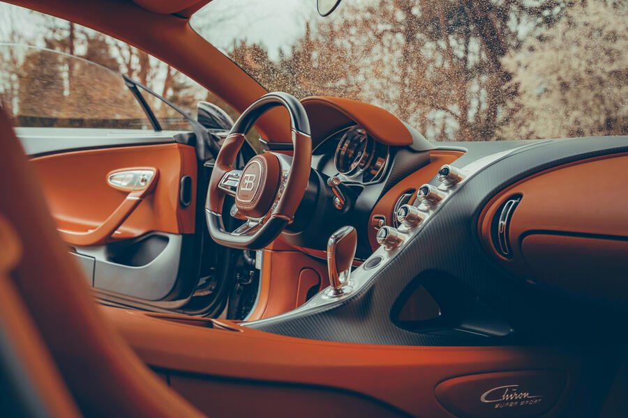 92 Bugatti chiron super sport 1