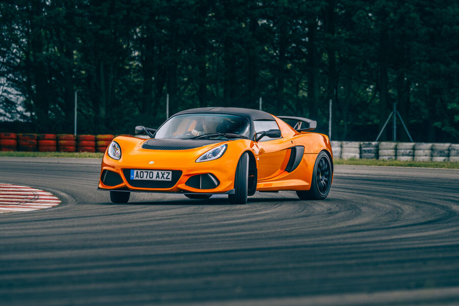 92 Lotus exige sport 390